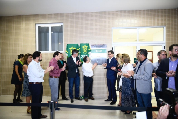 Emanuel inaugura novo Hospital Municipal e defende dilogo com Mauro Mendes por verba de R$ 82 mi
