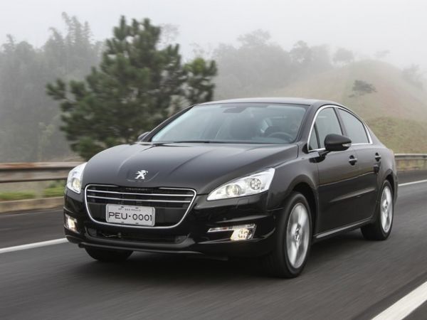 Topo da gama Peugeot, 508 chega por R$ 119.990