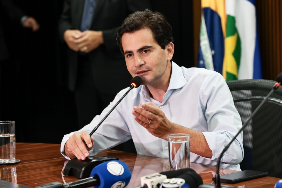 Chefe da Casa Civil de Mauro Mendes defende abertura de cassinos e casas de apostas nas cidades mais pobres