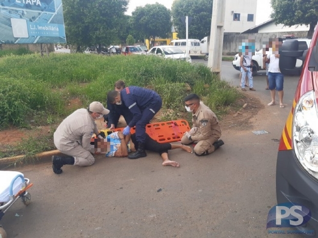 Motociclista tem perna quebrada aps ser atropelada por adolescente que dirigia carro