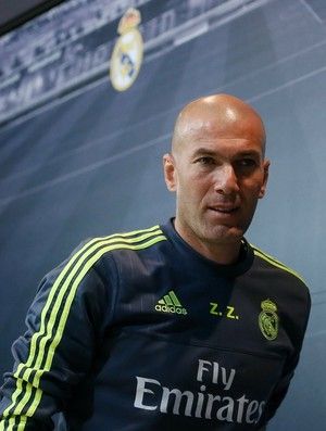 Zidane comemora artilharia partilhada no Real Madrid: 