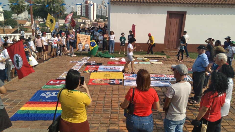 Entidades de fiis e religiosos catlicos em Mato Grosso manifestam apoio a Lula