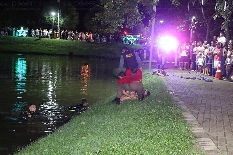 Jovem morre afogado em lago durante festa no centro da cidade; veja vdeos