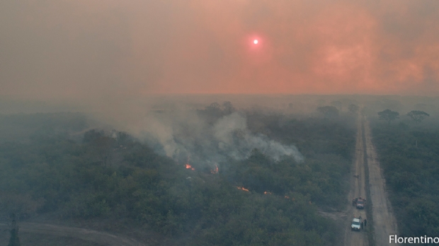 Governador diz que era 'impossvel' impedir tragdia que j queimou 5% do Pantanal de MT