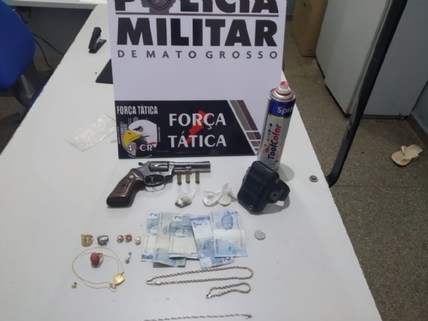 Foragido da cadeia  preso com carro usado para tentativa de homicdio e spray para pichar sigla de faco