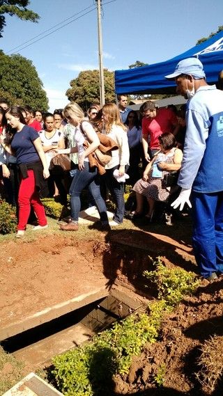 Enterrado em Goiânia corpo de Cristiano Araújo