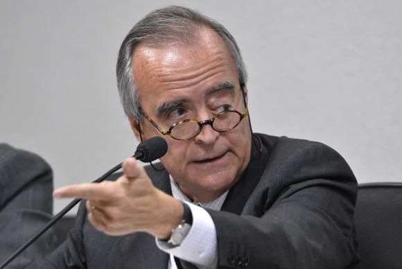 Ex-diretor da Petrobras  preso pela Polcia Federal