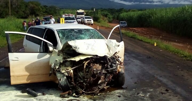 Coliso frontal deixa dois mortos e dois feridos na MT-358; vtimas voltavam do show de Maiara e Marasa