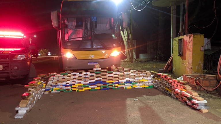 PRF apreende mais de 300 kg de cocana em rodovias federais
