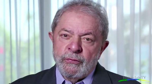 Lula diz que Temer 'trai compromisso selado nas urnas'