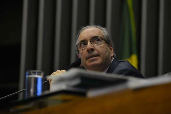 Se Dilma resistir ao impeachment, Cunha j tem 'plano B'