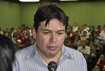 Beto Farias  eleito o novo prefeito de Barra do Garas com 47,16% dos votos