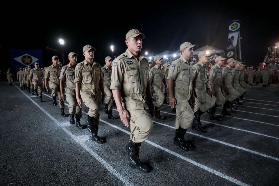 Governo realiza formatura de novos soldados do Corpos de Bombeiros e entrega R$ 21,7 milhes em investimentos