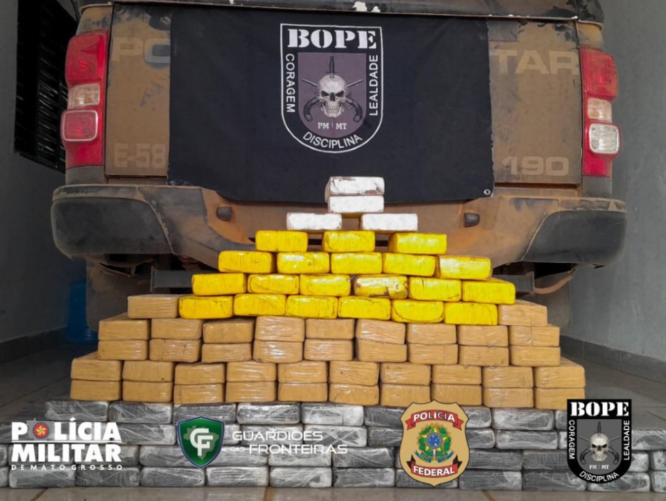 Bope apreende mais de 100 kg de cocana, carga avaliada em R$ 2,7 milhes