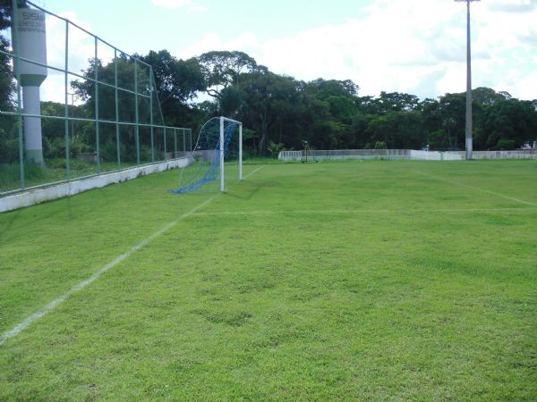 Cuiab ganha Escola de Futebol do Zico 10 para crianas e adolescentes