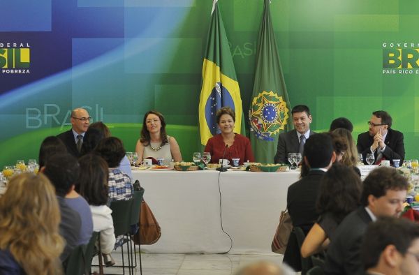 Presidente Dilma recebeu jornalistas no Palcio do Planalto