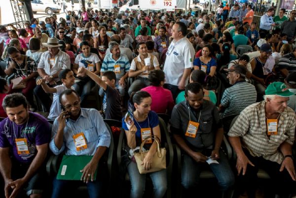 Caravana da Transformao recebe 3 mil pessoas no primeiro 