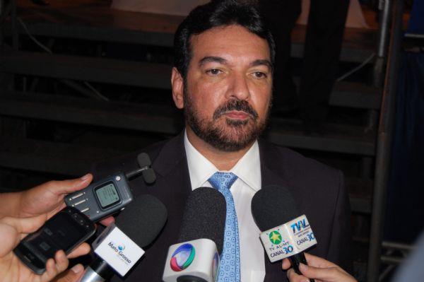 Governador em exerccio, Chico Dalro, afirma que no h para o governo qualquer manifestao de instituies sobre recursos para a sade