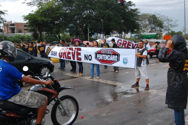 Visitas aos detentos esto suspensas a partir de sexta-feira; agentes penitencirios entram em greve