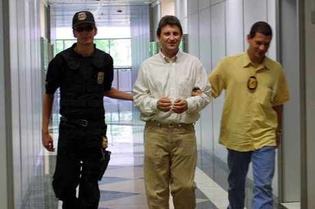Justia condena Alberto Youssef a 4 anos e 4 meses de priso por corrupo