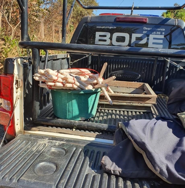 Bope encontra mais de 30 quilos de explosivos em terreno de Cuiab