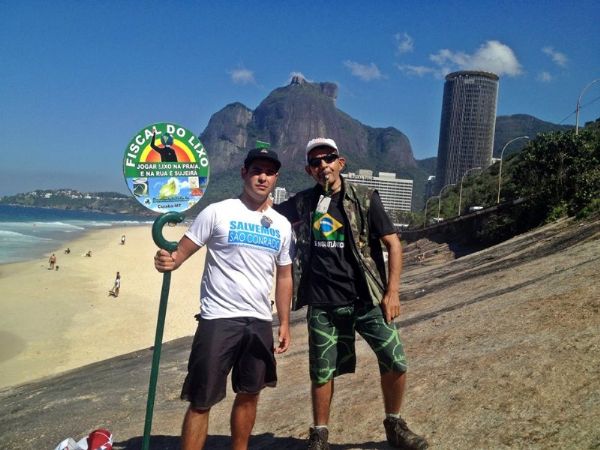 Helio Augusto Gomes com o Marcelo Farias, presidente do Movimento Salvemos So Conrado