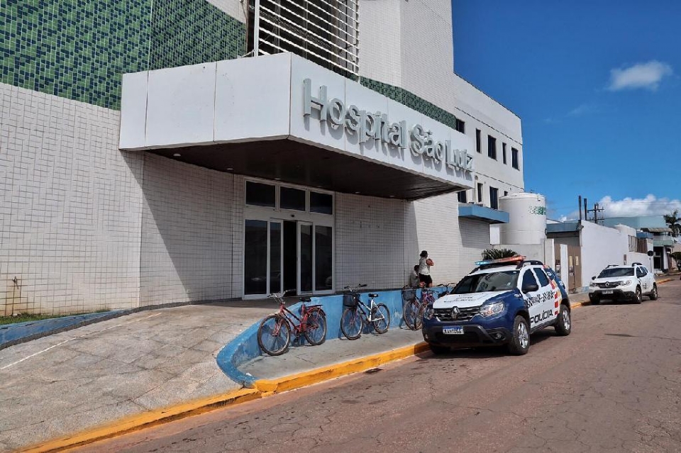 Aps tentativa de decreto legislativo, Estado diz que busca soluo para atendimentos no Hospital So Luiz