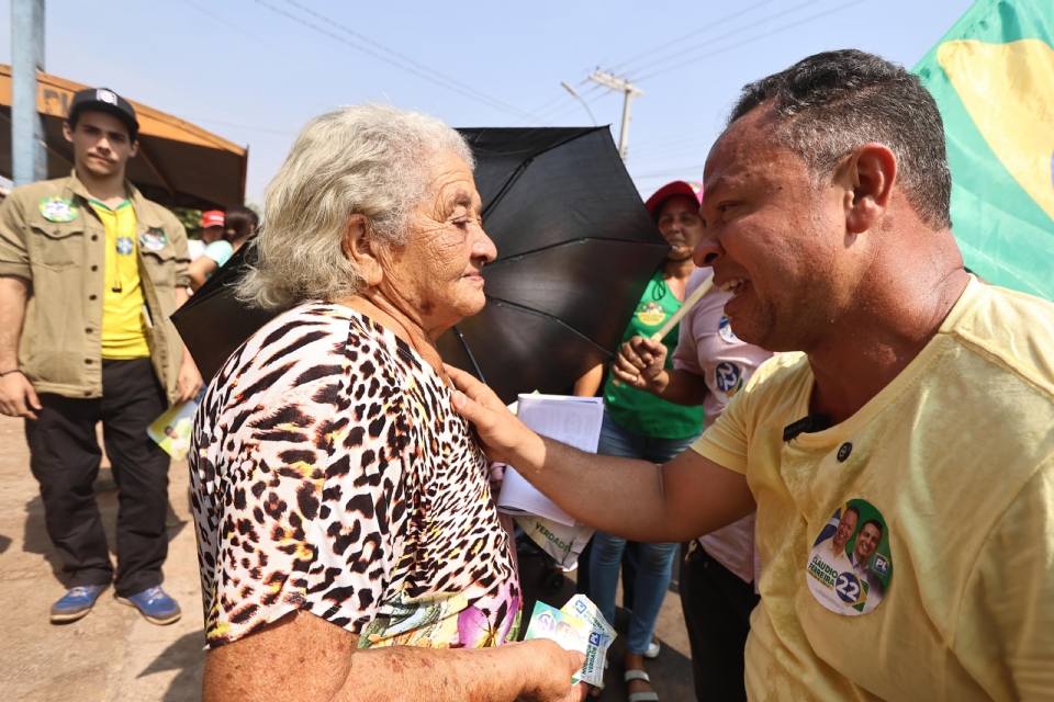 ​Cludio Ferreira prope espao do idoso em Rondonpolis