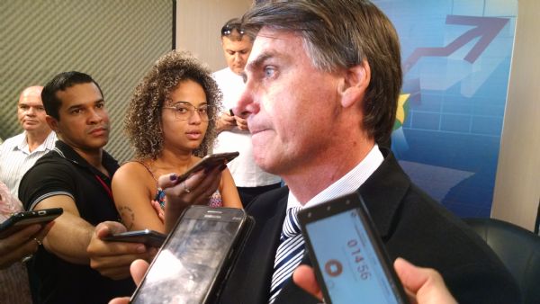 Em Mato Grosso, Bolsonaro defende radicalizao dos produtores contra MST
