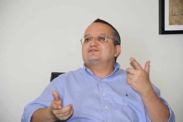 Pedro Taques afirma que vai transformar profisso de mdico em carreira estatal