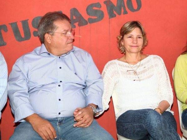 Walace e Jaqueline Guimares tomaram a deciso de