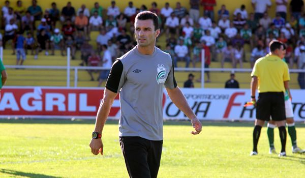 Junior Rocha vai determinar que Luverdense marque Corinthians no campo de defesa