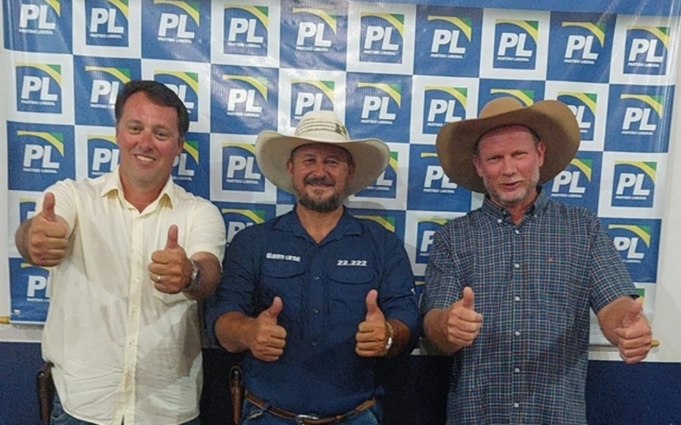 Fbio Turra, o deputado estadual Gilberto Cattani e Carlo Borchardt