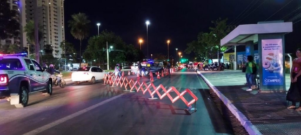 Lei Seca prende oito motoristas bbados nas avenidas do CPA e Miguel Sutil em Cuiab