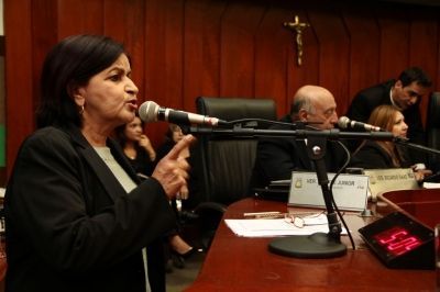 PSDB vai convocar vereadora para explicar falta de apoio a Pedro Taques
