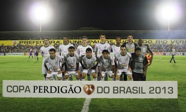 Time do Luverdense que venceu o Fortaleza na noite desta quinta-feira e avanou na Copa do Brasil