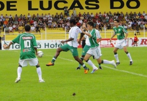 Luverdense vence o primeiro amistoso em jogo equilibrado