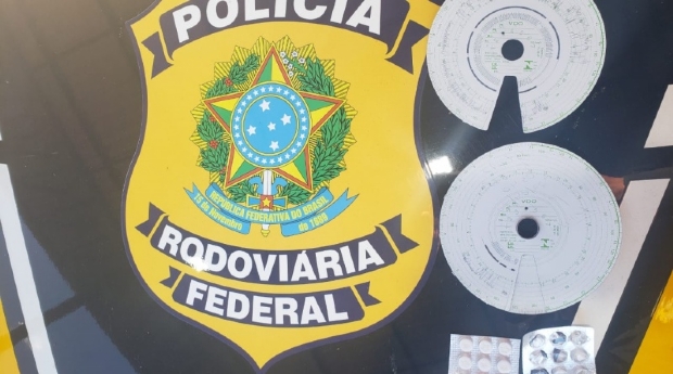 Motorista  preso pela PRF aps dirigir 21 horas seguidas  base de rebite