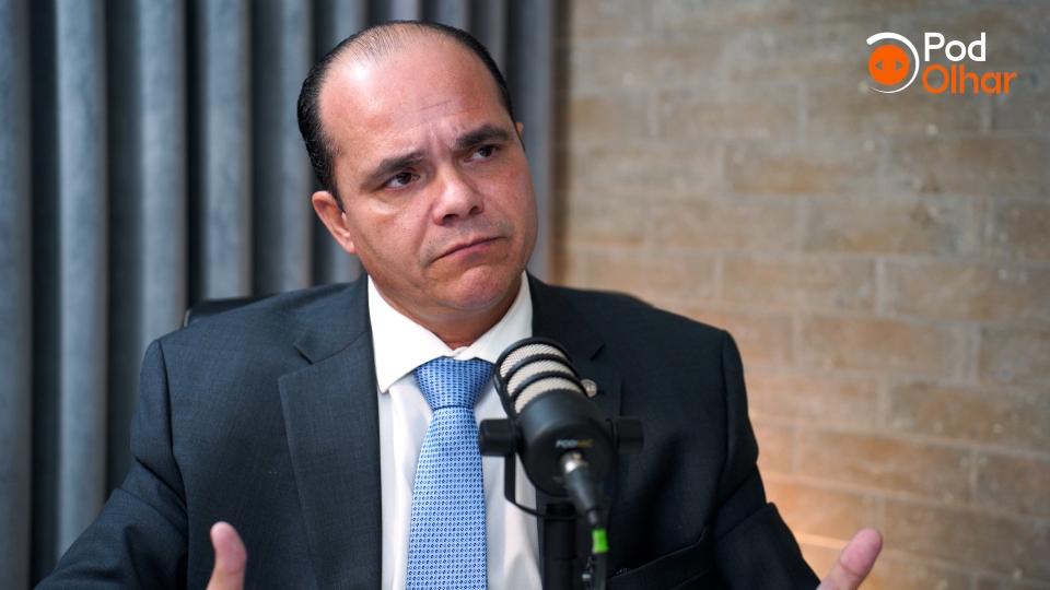 Leonardo Campos critica penas a condenados do 8 de Janeiro: sequer sabiam o que estavam fazendo