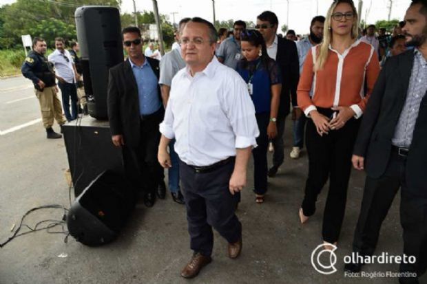 Pedro Taques trata com ironia possvel ao judicial oposicionista para barrar a Caravana da Transformao