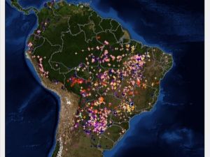 Imagens de satlite do INPE mostram distribuio de focos de queimadas e calor no Brasil