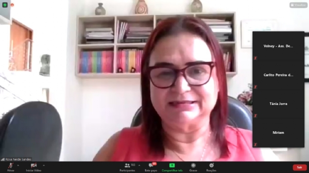 Rosa Neide diz que Bolsonaro quer atacar educao aprovando homeschooling e escolas militares