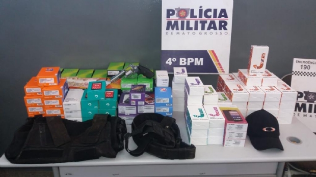 Polcia Militar prende suspeito e recupera 140 celulares roubados em Vrzea Grande