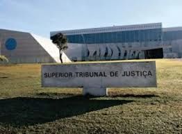 STJ suspende aes contra acusados no escndalo dos maquinrios