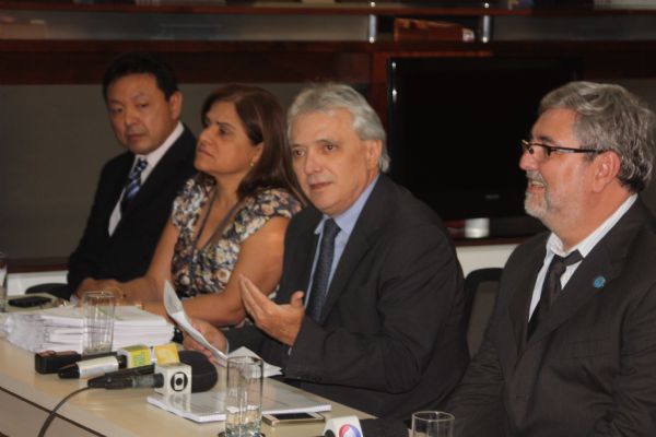 O conselheiro do TCE-MT, Antnio Joaquim publicou relatrio sobre as obras da Copa em Cuiab