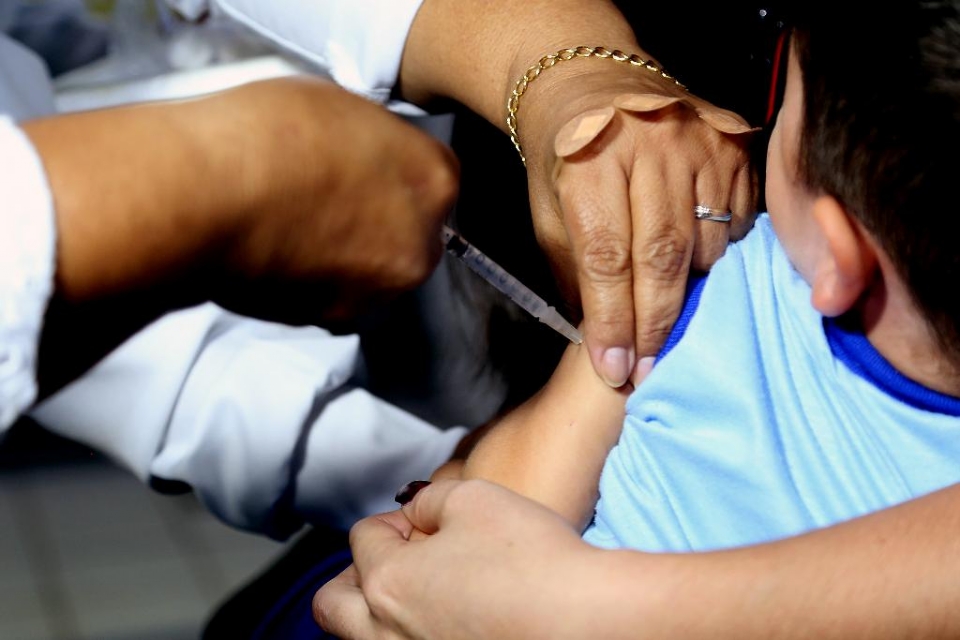 Dados da SES apontam que 64% das crianas de 5 a 12 anos no foram vacinadas