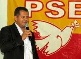 Deputado no descarta alianas nem com PSDB