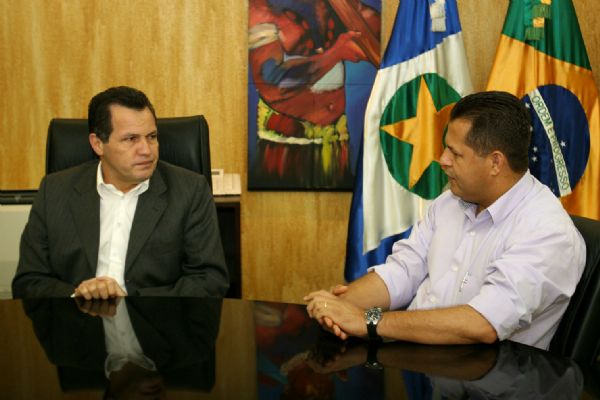 Valtenir Pereira admite continuar no grupo que reelegeu  com Silval Barbosa, em 2010, mas aliana ter de respeitar o