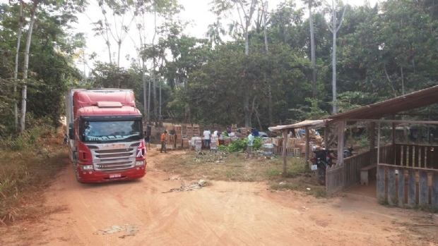 Aps quatro anos de ocupao, 129 famlias so despejadas de fazenda