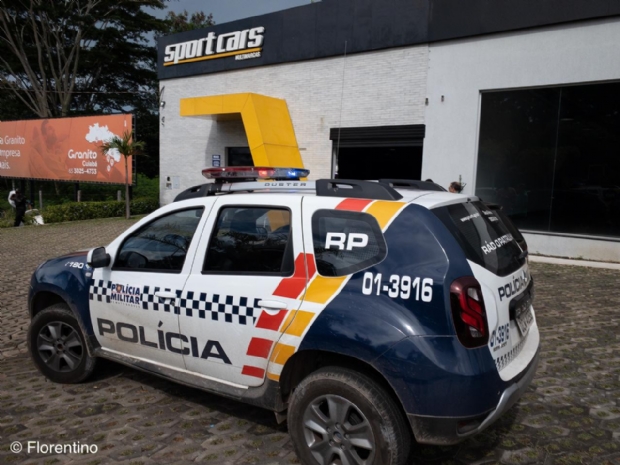 Polcia Civil abre dois inquritos contra proprietrios da Sport Cars